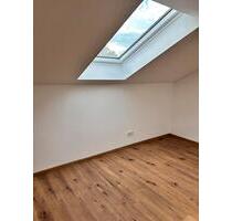 Helle Dachgeschosswohnung zu vermieten. - Eggenfelden