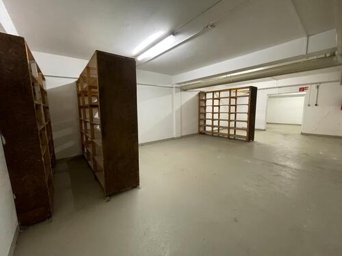 Foto - Lager zu vermieten - 250,00&nbsp;EUR Kaltmiete, ca.&nbsp; 85,00&nbsp;m&sup2;