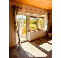 Großzügige 4 Zimmer Wohnung am Edersee 128 m2, mit Balkon - Vöhl