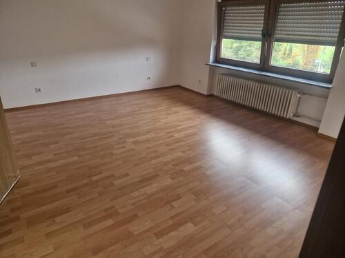 Foto - Großzügige 3-Zimmer-Wohnung mit Terrasse in Hülzweiler
