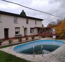 Haus in Möser mit großem Grundstück zu verkaufen! - Möckern