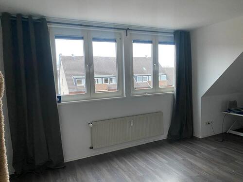 Foto - 1 Zimmer Wohnung 44 qm Dachgeschoss Köln Weidenpesch