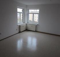 Große 4-Raum-Wohnung – 87,80 m² – 1. OG rechts in der Straße des Bergmanns 66, Gera