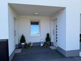 Foto - Modernes Haus A+ mit Einliegerwohnung & Pool, 260qm Wohnfläche