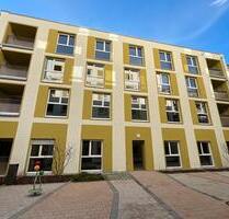 Attraktive 2-Zimmer-Wohnung mit Loggia und Einbauküche - Nürnberg Gleißhammer