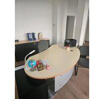 Büro 70m² Gute Lage - 720,00 EUR Kaltmiete, in Essen (PLZ: 45359) Stadtbezirk IV