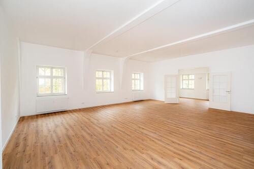 Foto - Wohntraum im Erstbezug. 216qm-Etagenwohnung im denkmalgeschützten Lahmann-Sanatorium.