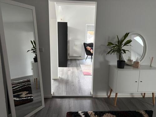 Foto - Helle renovierte DG-Wohnung - 595,00&nbsp;EUR Kaltmiete, ca.&nbsp; 70,00&nbsp;m&sup2;