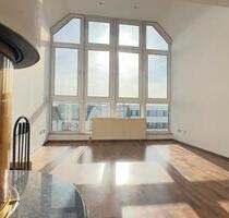 Helles Dachgeschosswohnung - 2.180,00&nbsp;EUR Kaltmiete, ca.&nbsp; 110,00&nbsp;m&sup2; in Berlin (PLZ: 10553) Mitte