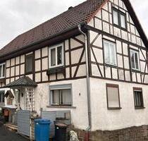 Älteres Einfamilienhaus zu verkaufen! - Wasungen