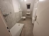 Foto - ***Komplett sanierte Dachgeschoßwohnung ***