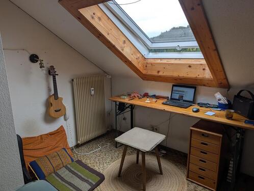 Foto - Sonnige Dachgeschosswohnung mit herrlicher Aussicht am Wald