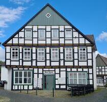 BAD ESSEN-ZENTRUM! 2-Zimmer-Küche-Bad-Wohnung!