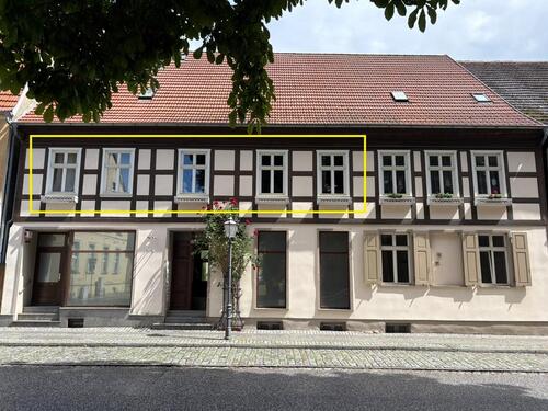 Foto - Zentrumsnahe 3 Zimmer Wohnung - 550,00&nbsp;EUR Kaltmiete, ca.&nbsp; 92,88&nbsp;m&sup2;