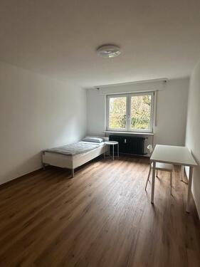 Foto - Großes WG Zimmer in S-Vaihingen mit perfekter Verkehrsanbindung!