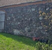 Große Feldsteinscheune bei Buckow - Oberbarnim