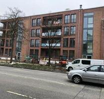 Luxuriöse 3-Zimmer Wohnung mit Balkon in Hamburg-Wellingsbüttel