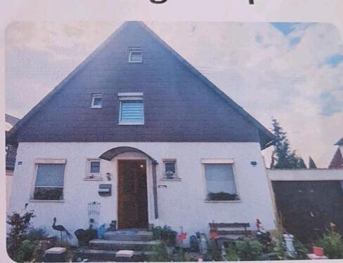 Foto - Haus mit Garten zum Renovieren zum Verkauf 299,500 Euro