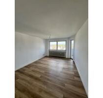 Geräumige 3 Zimmer Wohnung im Zentrum von Opladen - Leverkusen
