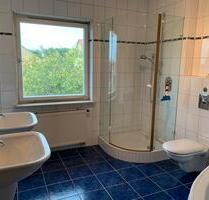 Wohnen mit eigenem Garten - schöne 2 Zimmer Wohnung, hochwertig - Sulzheim