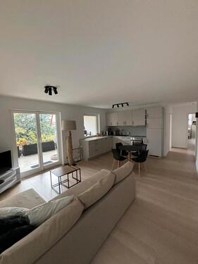 Foto - Sanierte 2,5 Zimmer Einliegerwohnung mit Terrasse