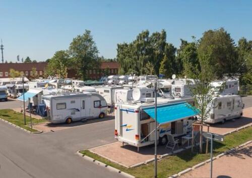 Foto - Stellplatz Stellfläche für Boot Wohnwagen Wohnmobi