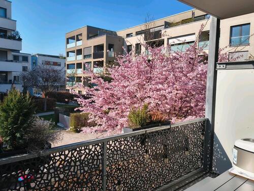 Foto - Neuwertige,hochwertige 4 Zimmer Wohnung in Esslingen zu verkaufen