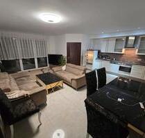 Möbl. Neubau-EG Wohn. 90qm, spe. EING & Terras. in Gummersbach