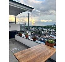 Penthouse-Wohnung mit Fernblick (von privat) - Wiesbaden Dotzheim
