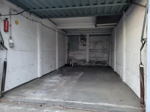Foto - !! Garage Lager in Dresden-Seidnitz zu vermieten !!