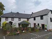 Foto - Winkelbauernhaus - 360.000,00 EUR Kaufpreis,