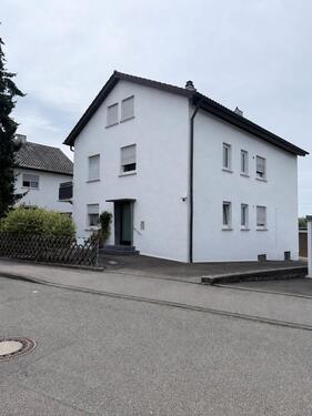 Foto - Mehrfamilienhaus mit 3 Wohneinheiten auf 740 m² Grundstück