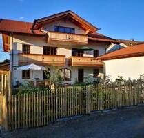 3 Zimmer Wohnung in Großkarolinenfeld mit Süd-West Balkon