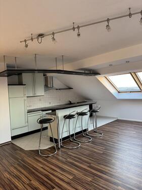 Foto - 3-Raum Dachgeschosswohnung mit Küche