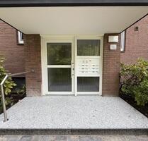 Modernisierte Eigentumswohnung mit großen Balkon im Hochparterre - Wilhelmshaven Aldenburg