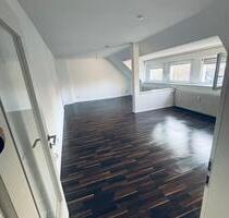 Großzügige Dachgeschosswohnung im Herzen Gladbecks