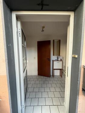Foto - Eine helle zwei-Zimmer Wohnung im Erdgeschoss