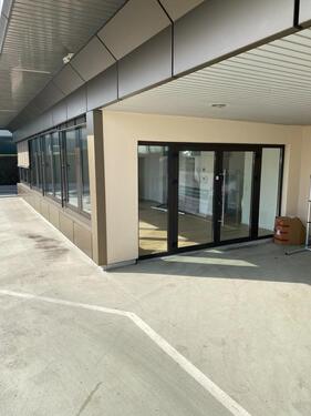 Foto - Ostfildern- Ruit Büroräume mit Ausstellungsraum im EG