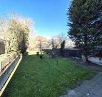 Dachgeschoss-Wohnung mit Einbauküche! - Duisburg Duisburg-Mitte