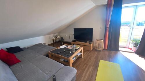 Foto - Helle, familienfreundliche 4-Zimmer-Wohnung mit Garten