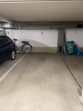 Foto - Tiefgaragenstellplatz - 70,00&nbsp;EUR Miete,