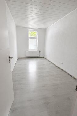 Foto - 4 Zimmer Erdgeschoßwohnung zur Miete in Langgöns