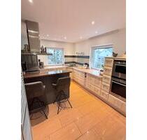 Moderne 3 Zimmerwohnung mit Balkon und Garten in Gailoh - Amberg