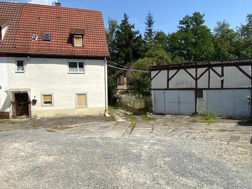 Foto - Hof inkl. Doppelgarage, Scheune, Landwirt. Fläche & Werkstatt