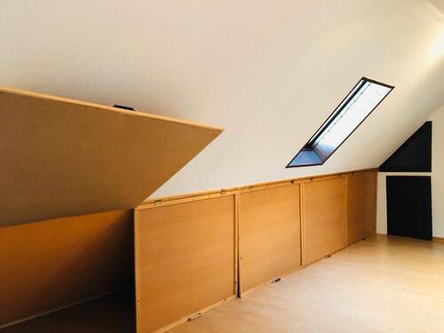 Foto - Dachgeschoßwohnung in Mücke zur Miete