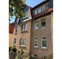 Mehrfamilienhaus in Gotha - 321.000,00&nbsp;EUR Kaufpreis, ca.&nbsp; 410,00&nbsp;m&sup2; in Gotha (PLZ: 99867)