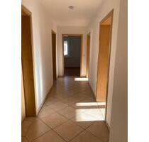 ++ 4 Zimmer Wohnung in Burgkirchen Gendorf nahe Chemiepark ++ - Burgkirchen an der Alz