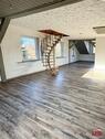 Foto - Schöne helle Dachgeschosswohnung mit 5 Zimmern