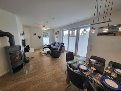 Foto - Ferienwohnung Ostsee Sauna, Ofen, Wlan, Boxspringbett