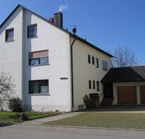 Ruhige 86qm 2,5 Zimmer Dachgeschosswohnung 2. Stock Wohnung Miete - Neuburg an der Donau